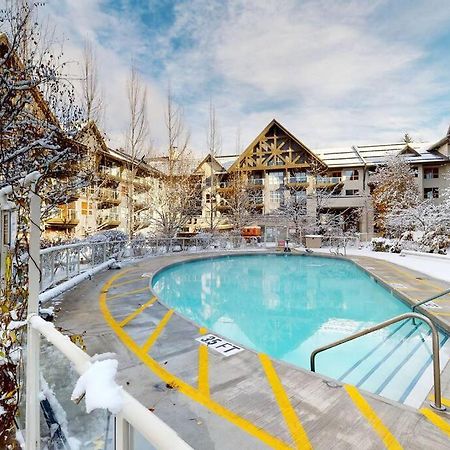 Aspens By Wb Vacation Rentals Whistler Exterior photo